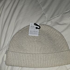 Lululemon Close Fit Wool-Blend Ribbed Knit Beanie! Nwts L/XL. rrii!